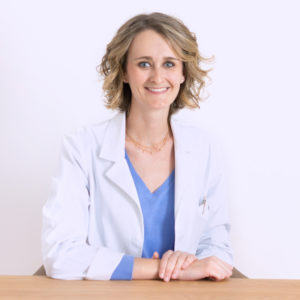 MD Samantha Wasniewski. Team ATRIA CLINIC
